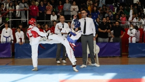 Bayraklılı sporculardan 3 madalya daha
