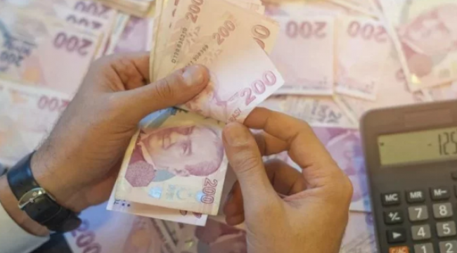 En düşük emekli maaşı 5 bin lira oluyor