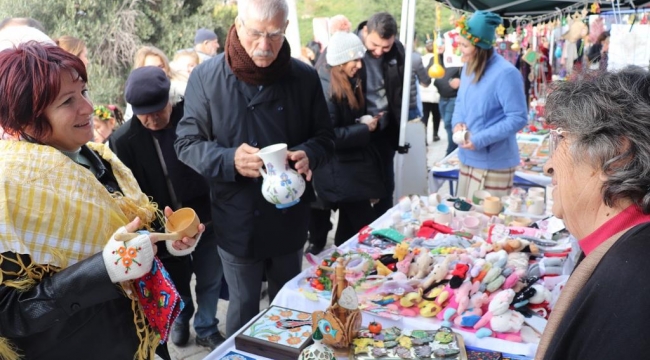 Karaburun’da “turuncu aşk” ile 13’üncü buluşma
