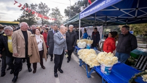 Baharın da siyasetin de yalancısına inanmayın