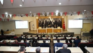 Başkan Gümrükçü Depremzedelerin Barınma İhtiyacı için Emlakçılarla Buluştu
