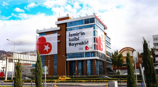 Başkan Sandal, “Depremzede kaderine terk ediliyor”