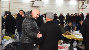 Biz büyük bir aileyiz