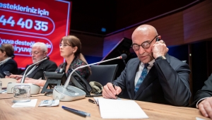 Fazıl Say ve Serenad Bağcan depremzedeler için sahnede