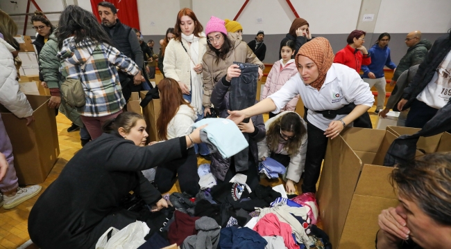 Gaziemir’den depremzedelere büyük destek