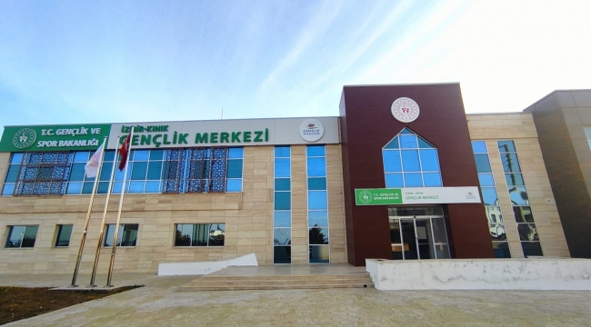 İzmir Kınık’tan Afetzedelere Sosyal Market