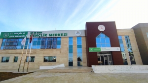 İzmir Kınık’tan Afetzedelere Sosyal Market