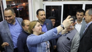AK Partili Kaya: İzmir, özerklik hayallerine geçit vermeyecek