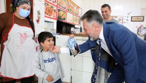 Başkan Sandal’dan Atatürk ve bayrak vurgusu!