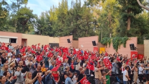 Bornova’nın çocukları 19 Mayıs için çaldı