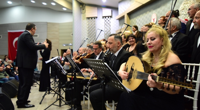 Bornovalı kursiyerlerden muhteşem konser