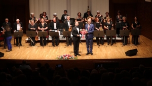 Bayraklı’nın ‘Mandolin Orkestrası’ büyüledi