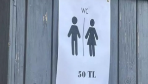 Çeşme'de tuvalet fiyatı 50 TL oldu