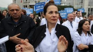Aman dikkat! Hastanelerde yarın grev var