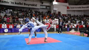  Bayraklı’nın spor kurslarına büyük ilgi