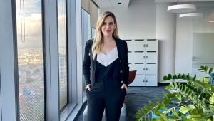 Teknoloji Sektöründe Kadınların Zirve Yolculuğu
