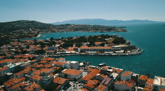 Turizmcilerden Turizm Bakanı Ve Cumhurbaşkanına Çağrı Foça Turizm Alanı İlan Edilmeli