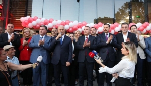 İzmir Kınık’ta 5 yıldızlı Öğretmenevi açıldı