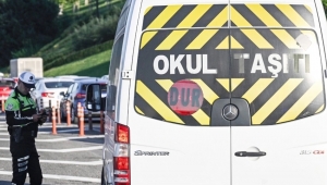 Veliler mecburen başvuruyor... Korsan servisler tehlike saçıyor