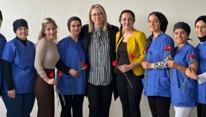 AK Partili Çankırı Mağduriyeti Geride Bırakan Üretken Kadınlara Ziyaret