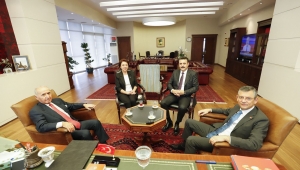Başkan Kırgöz’den Genel Başkan Özgür Özel’e ziyaret