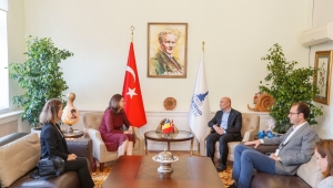 Soyer: İzmir’den Romanya’ya direkt uçuşlar için çalışacağız