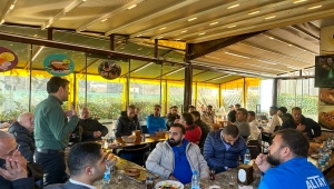 CHP'li Ulaş Aydın, Bayraklı'nın spor kulüpleriyle buluştu