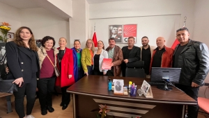 Tülin Koç’tan Miting gibi Adaylık Başvurusu