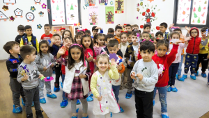 Bornova’da miniklerin karne heyecanı