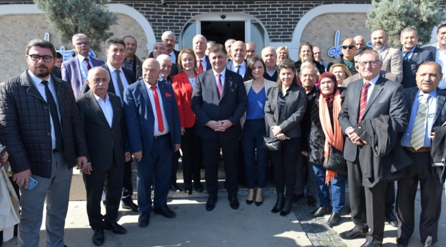 Başkan Tugay: Türkiye’nin en büyük sivil toplum yerleşkesini İzmir'de yapacağım