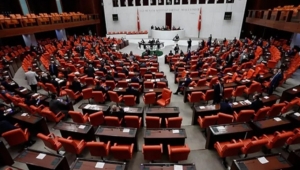 Emekliye 3 bin TL bayram ikramiyesi komisyondan geçti