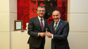 Özgür Özel'in Tunç Soyer'e yaptığı teklif ortaya çıktı