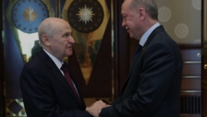 Akalın: Erdoğan MHP'yi elimizden aldı Devlet Bey'e iade etti!