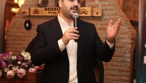 Eyyüp Kadir İnan :Tunç Soyer'i İstanbul'a ihraç ettiler, İzmir adaylarını ise ithal ettiler!