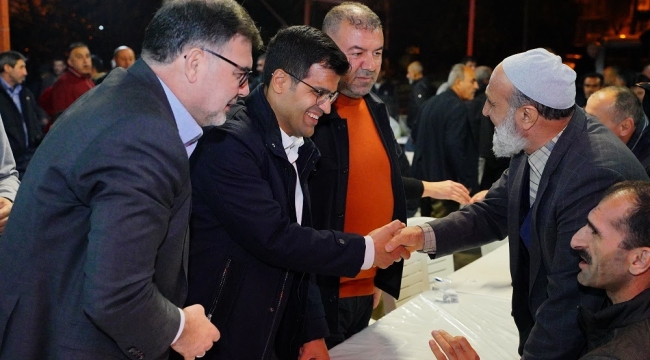 Kırkpınar Bayraklı'da sıkmadık el bırakmıyor