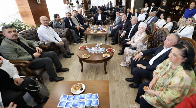 Başkan Pehlivan'a Dağ ve Saygılı'dan tebrik ziyareti