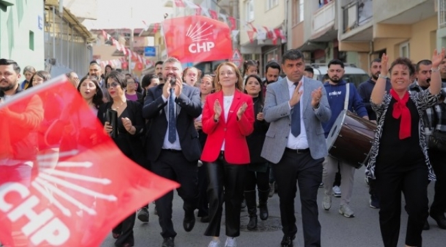CHP Konak'taki sandalye sayısını ittifaksız da korudu!