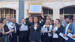 Foça'da 150 Yıllık Belediye'nin İlk Kadın Belediye Başkanı