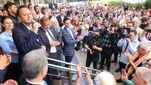 Ömer Eşki’ye Bornova’da coşkulu karşılama