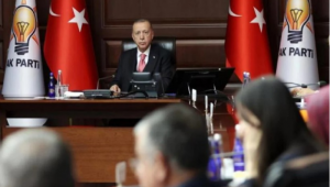 AK Parti'de 2 kritik görevden alma daha