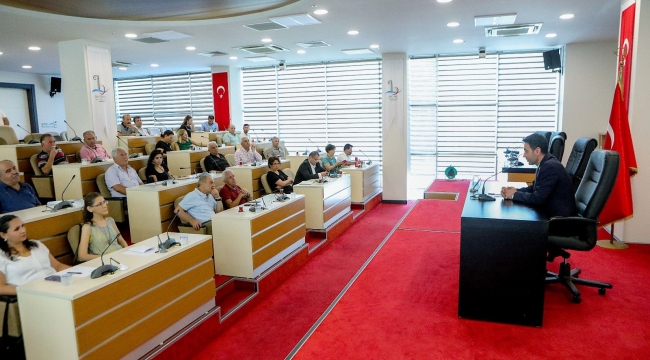  Başkan Önal, muhtarlarla buluştu