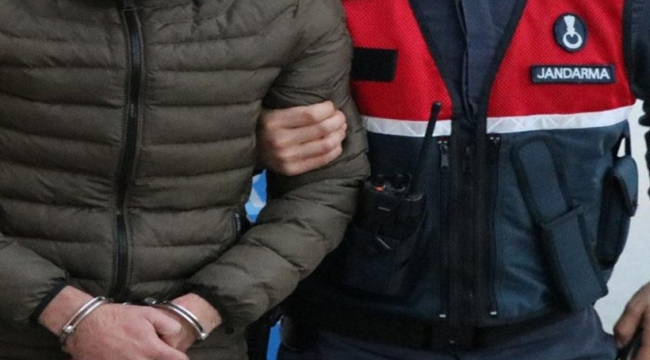 İzmir’de ‘dolandırıcılık ve çocuk tacizi’ operasyonu