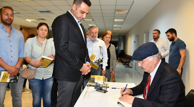 ‘Fakir Baykurt Roman Ödülü’ Yazar Mehmet Saydur’a verildi