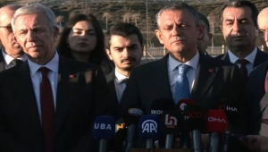 Özgür Özel'den SGK tepkisi: Sosyal yardımlara göz diktiler