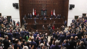 Kulis: AK Parti'li vekillerden ''bakanlarla daha rahat görüşüyoruz, bürokratları aşamıyoruz'' şikayeti