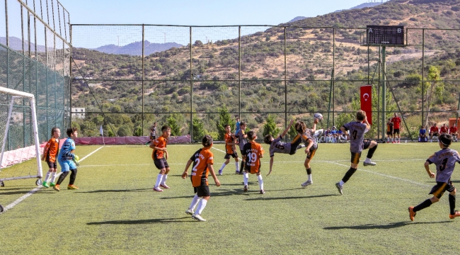 ‘Ferdi Zeyrek' U-12 Cup futbol turnuvası başlıyor!