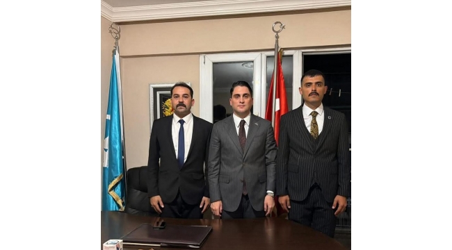 Bayraklı Ülkü Ocaklarında Görev Değişimi