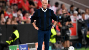 Jose Mourinho ile yollar ayrıldı! Ne kadar tazminat alacak?