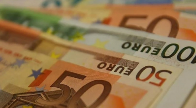 Euro durdurulamıyor: 50 liraya dayandı!