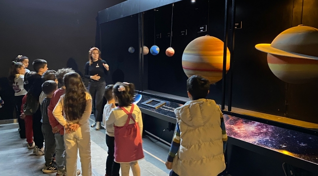 Çiğli’de Miniklerin Uzay Yolculuğu